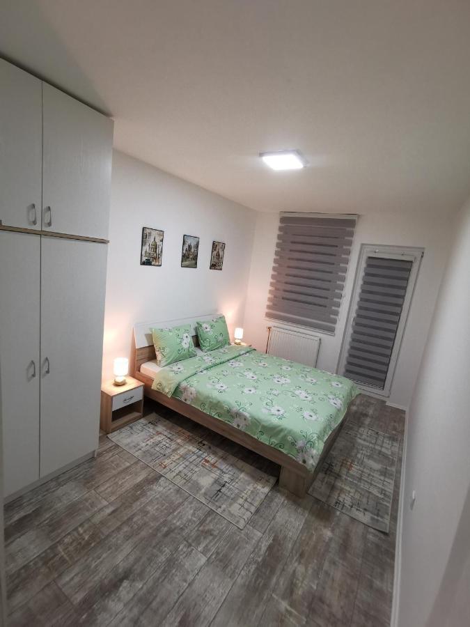 White House Ns Apartment Novi Sad Bagian luar foto