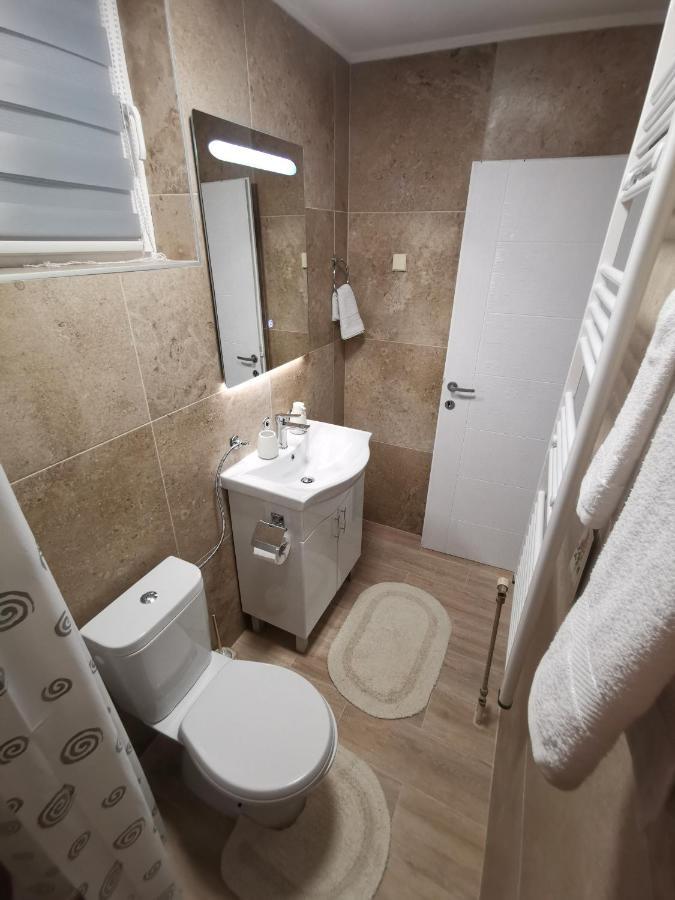 White House Ns Apartment Novi Sad Bagian luar foto