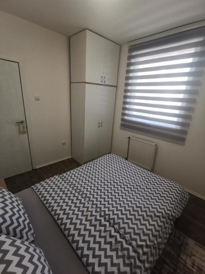 White House Ns Apartment Novi Sad Bagian luar foto